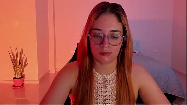 atenas 05  online show from 02-21-26, 09:38