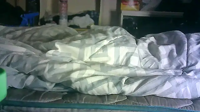 Snapshot of DI4MOND_FIR3 chatting on 05-11-26, 10:21 DI4MOND FIR3 online show from 05-11-26, 10:21