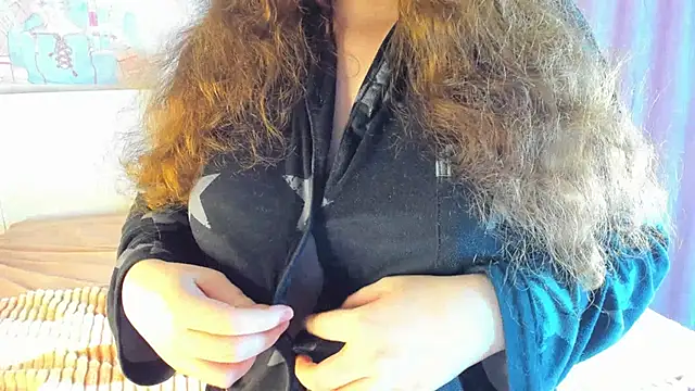 kuraii1  online show from 02-18-26, 06:26