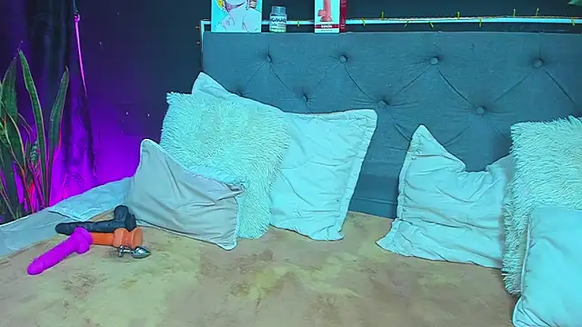 dulce celeste15 online show from 01-25-25, 02:04