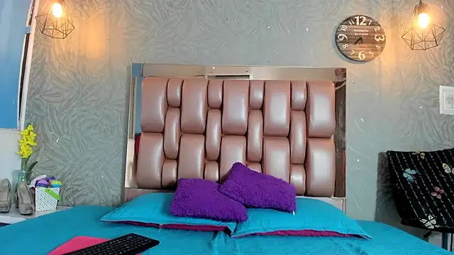 KOURTNEY-- online show from 02-21-26, 02:23