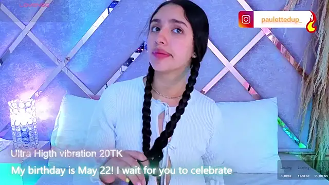 Snapshot of paulette_dupont chatting on 05-16-26, 12:18 paulette dupont online show from 05-16-26, 12:18