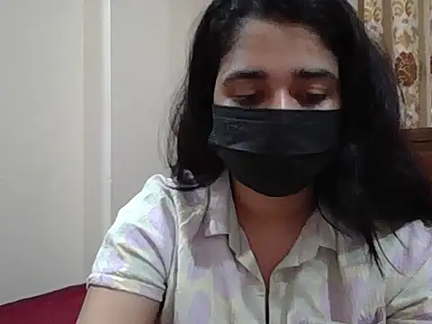 Snapshot of A-pusparani chatting on 05-04-26, 07:10 A-pusparani online show from 05-04-26, 07:10