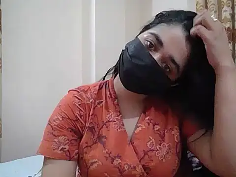 Snapshot of A-pusparani chatting on 05-19-26, 08:04 A-pusparani online show from 05-19-26, 08:04