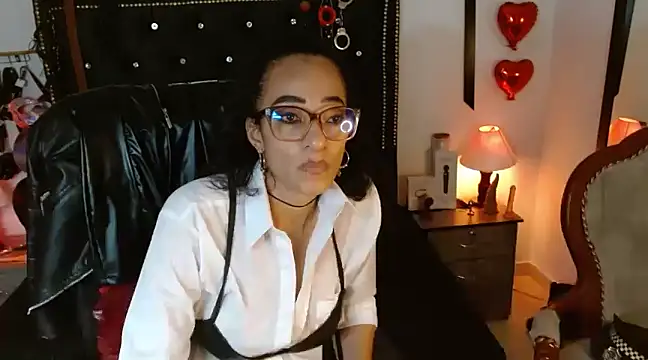 SamaraMartinez online show from 03-11-25, 08:53