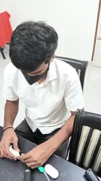 Snapshot of Mr-Ms-Indian-Sex chatting on 10-17-25, 07:16 Mr-Ms-Indian-Sex online show from 10-17-25, 07:16