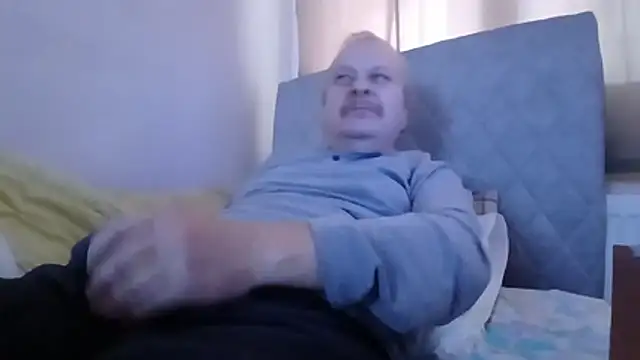 amylrmm1903 online show from 11-16-25, 12:11