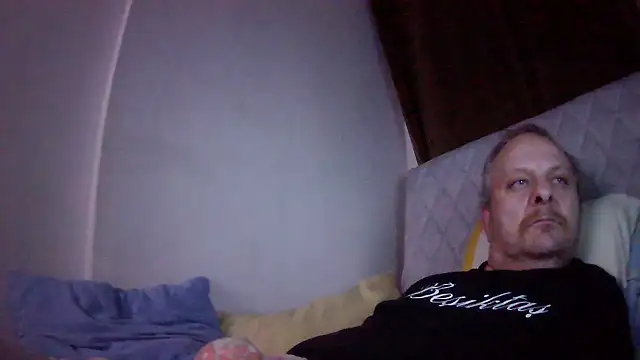 Snapshot of amylrmm1903 chatting on 07-27-26, 09:22 amylrmm1903 online show from 07-27-26, 09:22