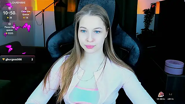 CuteMousee online show from 03-10-26, 08:52