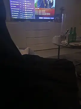 Snapshot of vielcumm chatting on 11-01-25, 02:35 vielcumm online show from 11-01-25, 02:35