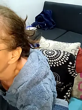 Snapshot of JessyCospXXX chatting on 04-25-26, 01:52 JessyCospXXX online show from 04-25-26, 01:52