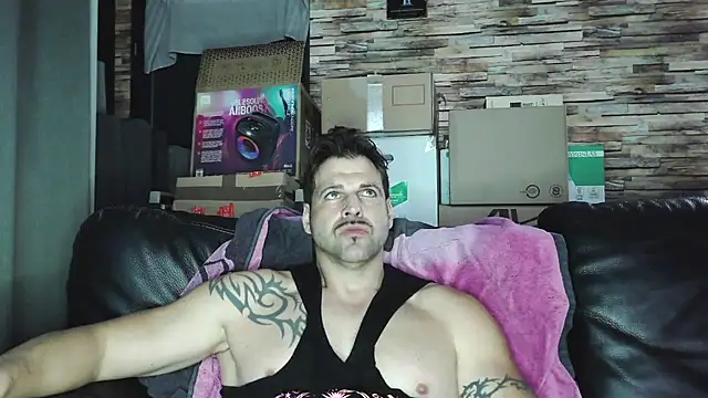 XxBigboybandxX online show from 02-27-26, 05:24