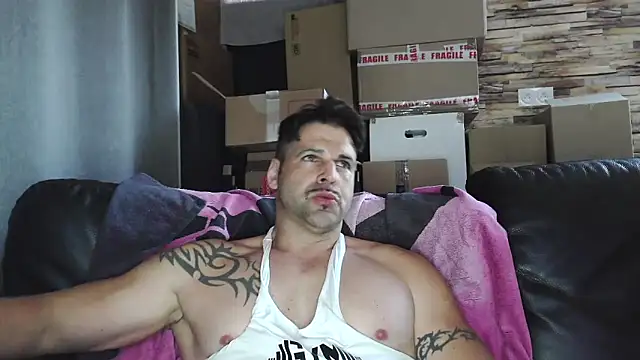 XxBigboybandxX online show from 04-20-26, 12:41