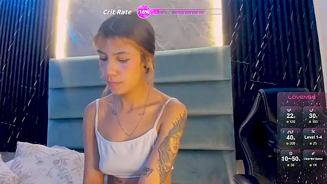 Snapshot of MelodiLovee_ chatting on 11-19-25, 12:27 MelodiLovee online show from 11-19-25, 12:27