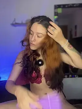 Snapshot of Ginger_Foxy chatting on 05-30-26, 05:54 Ginger Foxy online show from 05-30-26, 05:54