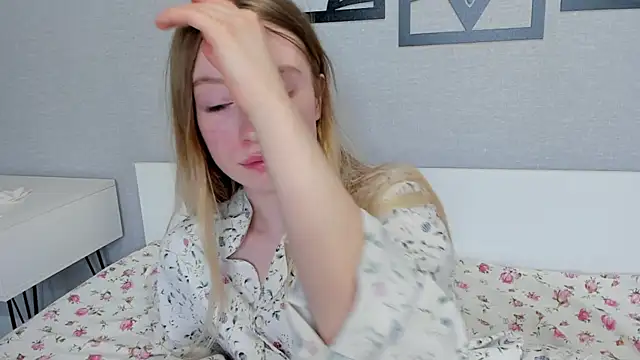 minidivaa  online show from 03-01-25, 09:26