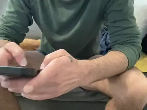 4small4inchlol online show from 03-28-26, 02:49