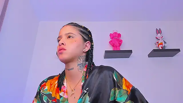 Snapshot of Gangster_Girl chatting on 03-04-25, 01:23 Gangster Girl online show from 03-04-25, 01:23