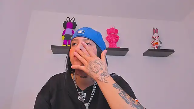 Snapshot of Gangster_Girl chatting on 03-07-25, 12:26 Gangster Girl online show from 03-07-25, 12:26