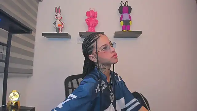 Gangster Girl online show from 07-02-26, 03:23