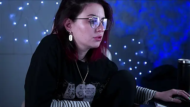 Lana  May online show from 03-12-25, 05:17