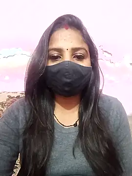 Snapshot of Simran-Simran chatting on 01-16-25, 11:58 Simran-Simran online show from 01-16-25, 11:58