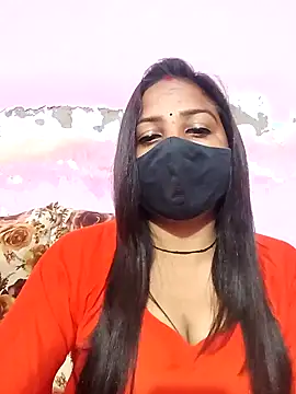 Snapshot of Simran-Simran chatting on 01-31-25, 10:31 Simran-Simran online show from 01-31-25, 10:31