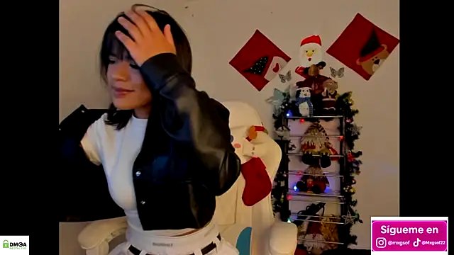 meganthompsonn22 online show from 11-27-25, 01:07