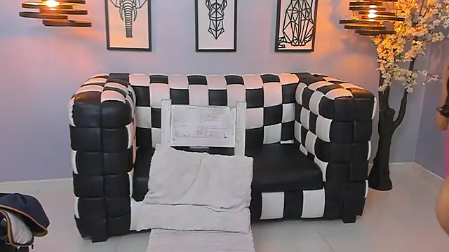 SARAFOXX  online show from 12-07-24, 01:36