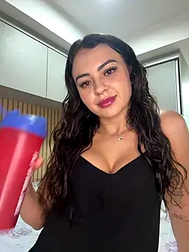 Snapshot of carol_amorim chatting on 12-07-24, 10:50 carol amorim online show from 12-07-24, 10:50