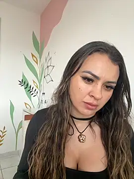Snapshot of carol_amorim chatting on 09-25-25, 06:00 carol amorim online show from 09-25-25, 06:00