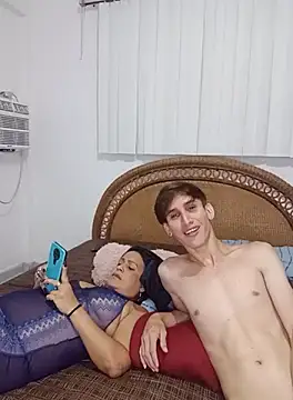 Milfvalesk online show from 10-13-25, 08:53