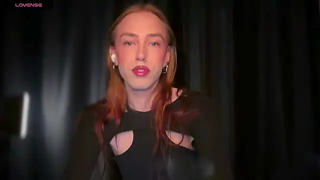 Avril Pearly  online show from 05-31-26, 06:42