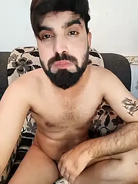 Snapshot of Chris_Strokes_69 chatting on 12-04-24, 11:30 Chris Strokes 69 online show from 12-04-24, 11:30