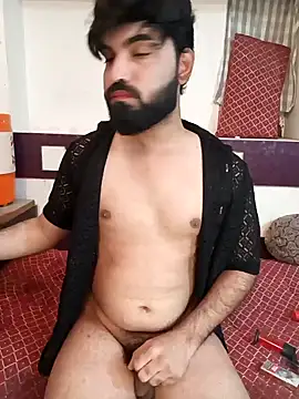 Snapshot of Chris_Strokes_69 chatting on 12-31-24, 05:40 Chris Strokes 69 online show from 12-31-24, 05:40