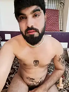 Snapshot of Chris_Strokes_69 chatting on 02-04-25, 06:17 Chris Strokes 69 online show from 02-04-25, 06:17