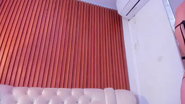Snapshot of RosarioCruzz chatting on 06-29-26, 04:51 RosarioCruzz online show from 06-29-26, 04:51