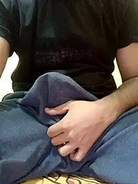 Snapshot of Johnysins24 chatting on 02-06-25, 07:18 Johnysins24 online show from 02-06-25, 07:18