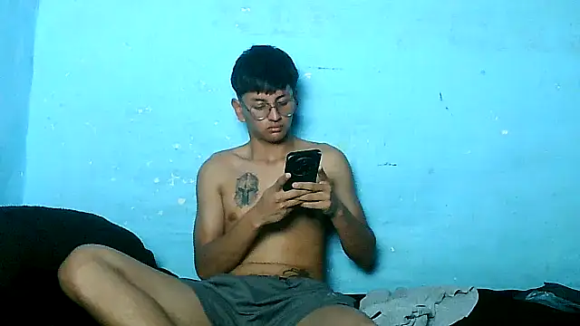 Snapshot of teendotados chatting on 09-17-25, 04:41 teendotados online show from 09-17-25, 04:41