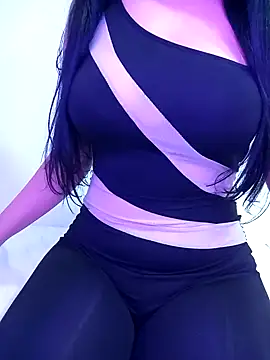 Snapshot of Almas_Queen chatting on 12-06-24, 03:30 Almas Queen online show from 12-06-24, 03:30