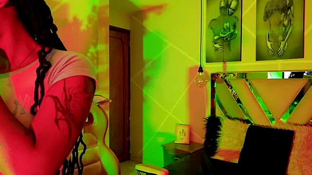 Elith noa online show from 09-29-25, 07:19