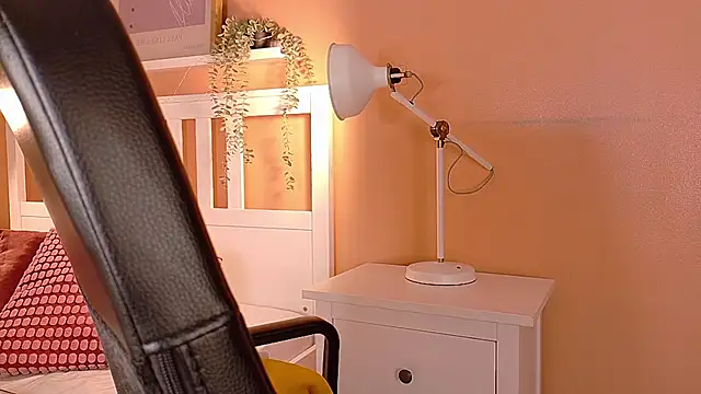Snapshot of briannajackson_ chatting on 10-11-25, 11:42 briannajackson  online show from 10-11-25, 11:42