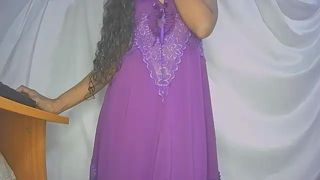 Snapshot of PerfectAhinsa chatting on 12-21-25, 04:36 PerfectAhinsa online show from 12-21-25, 04:36