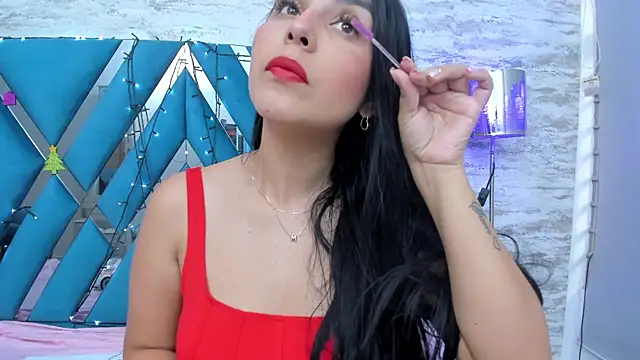 Snapshot of _miaquevedo_ chatting on 12-24-24, 12:22 miaquevedo online show from 12-24-24, 12:22
