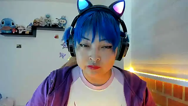 Shaddycute  online show from 11-04-25, 05:12