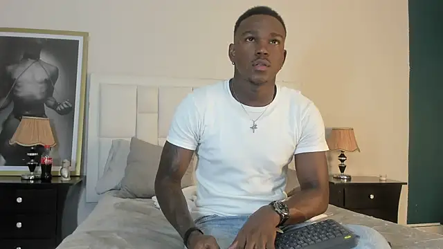 Snapshot of Troykhalil chatting on 01-30-25, 08:31 Troykhalil online show from 01-30-25, 08:31