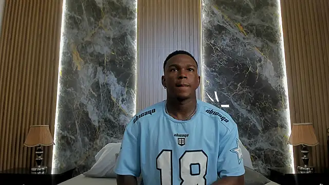 Snapshot of Troykhalil chatting on 02-08-25, 08:53 Troykhalil online show from 02-08-25, 08:53