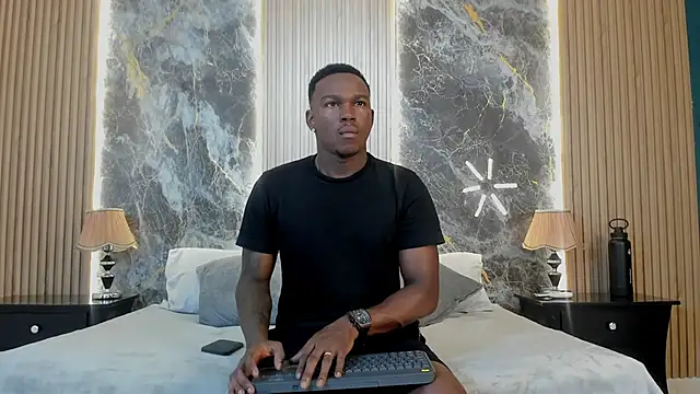 Snapshot of Troykhalil chatting on 02-17-25, 07:42 Troykhalil online show from 02-17-25, 07:42