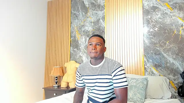 Snapshot of Troykhalil chatting on 03-08-25, 08:57 Troykhalil online show from 03-08-25, 08:57