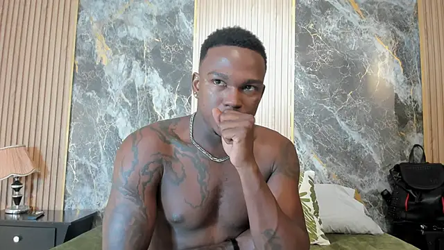 Snapshot of Troykhalil chatting on 03-23-25, 12:26 Troykhalil online show from 03-23-25, 12:26